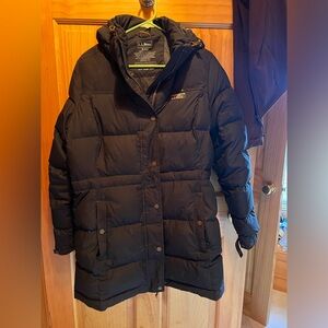 LL bean women classic mountain down parka